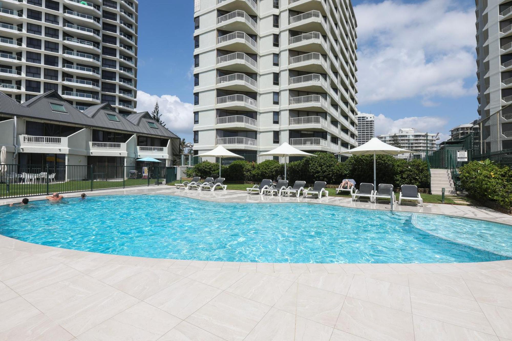The Breakers Aparthotel Gold Coast Exterior photo